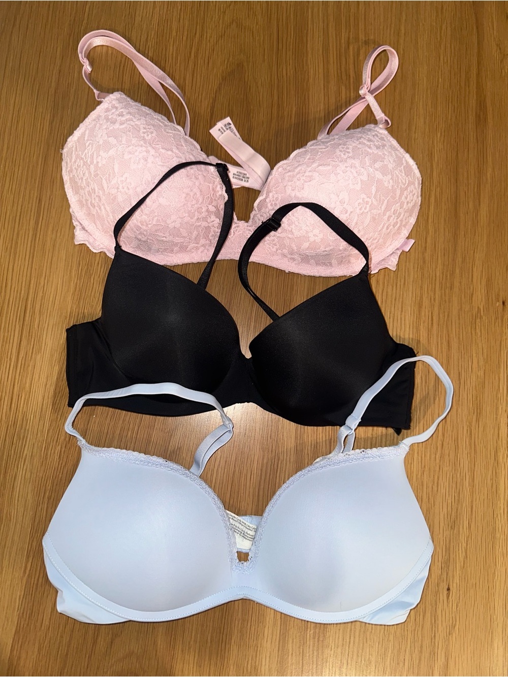 Bra bundle 34B - Picture 2 of 5